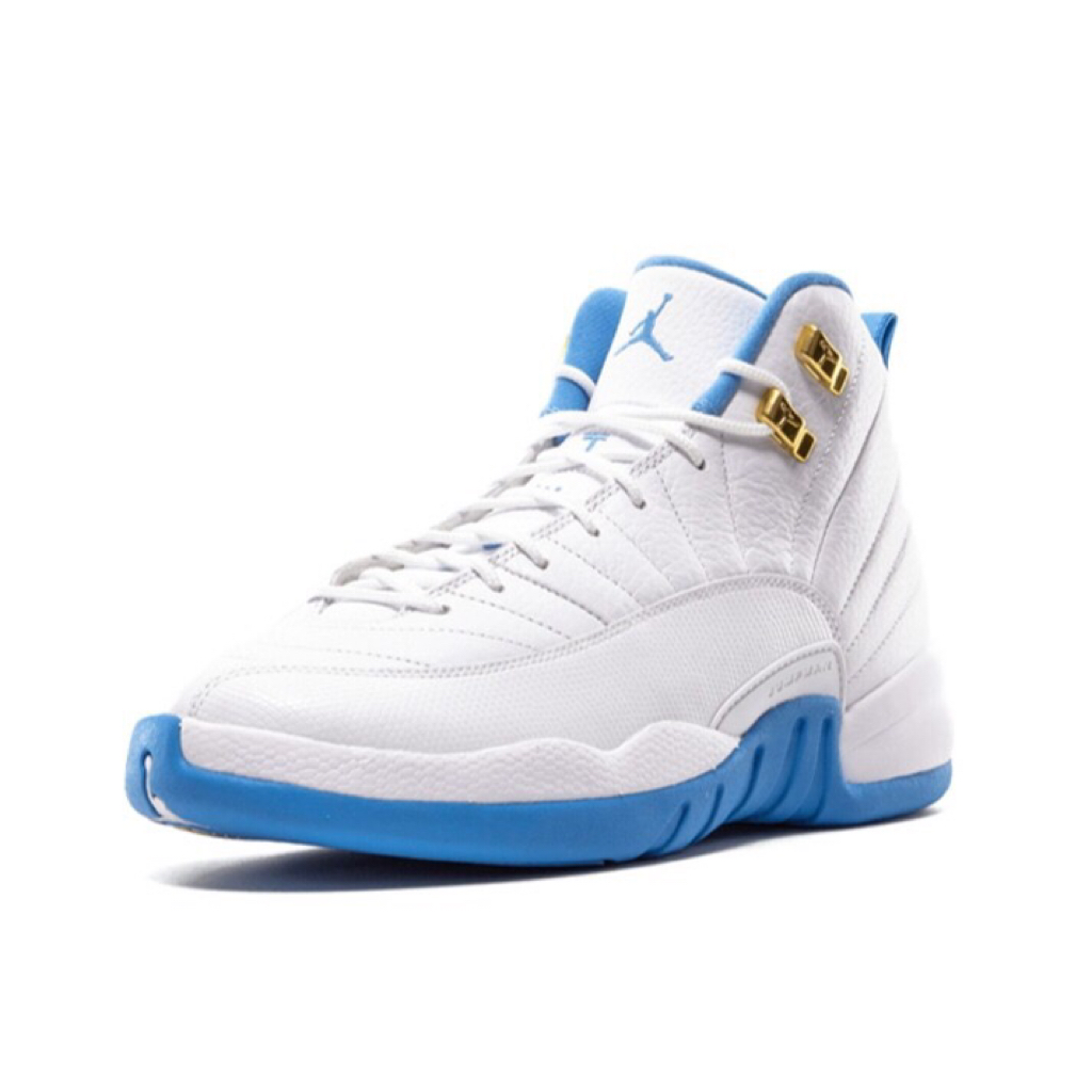 【正規取扱店】NIKE Air Jordan 12　ファッションなスニーカー、月売り10000足！！！