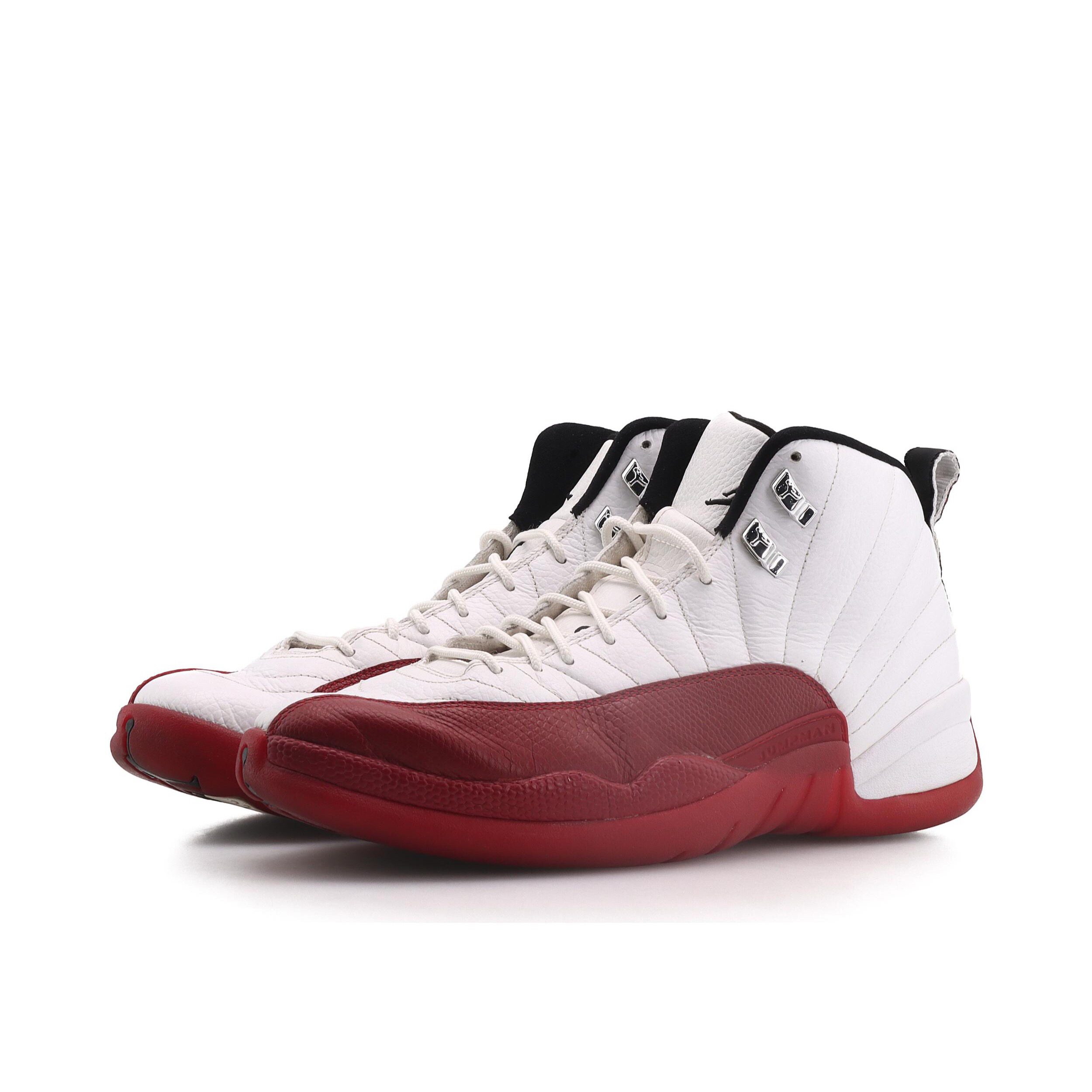 【正規取扱店】NIKE Air Jordan 12　ファッションなスニーカー、月売り10000足！！！