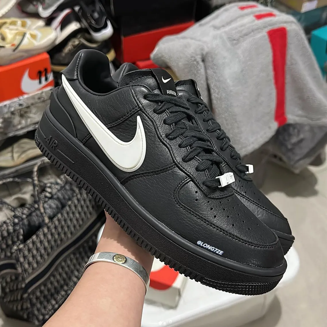 AF1 