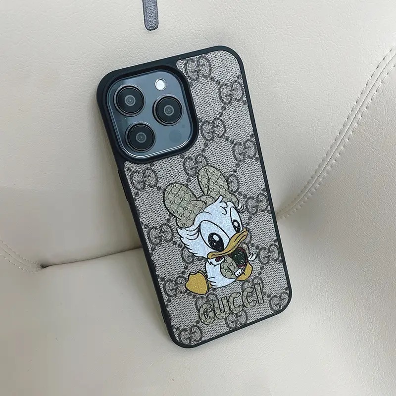 GUCCI 小柄モノグラム 電話ケース