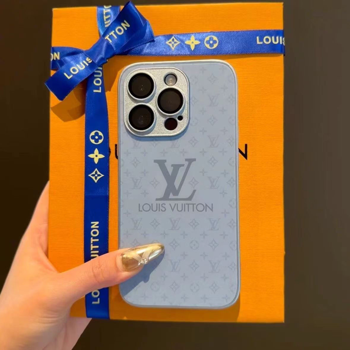 LV電話ケース