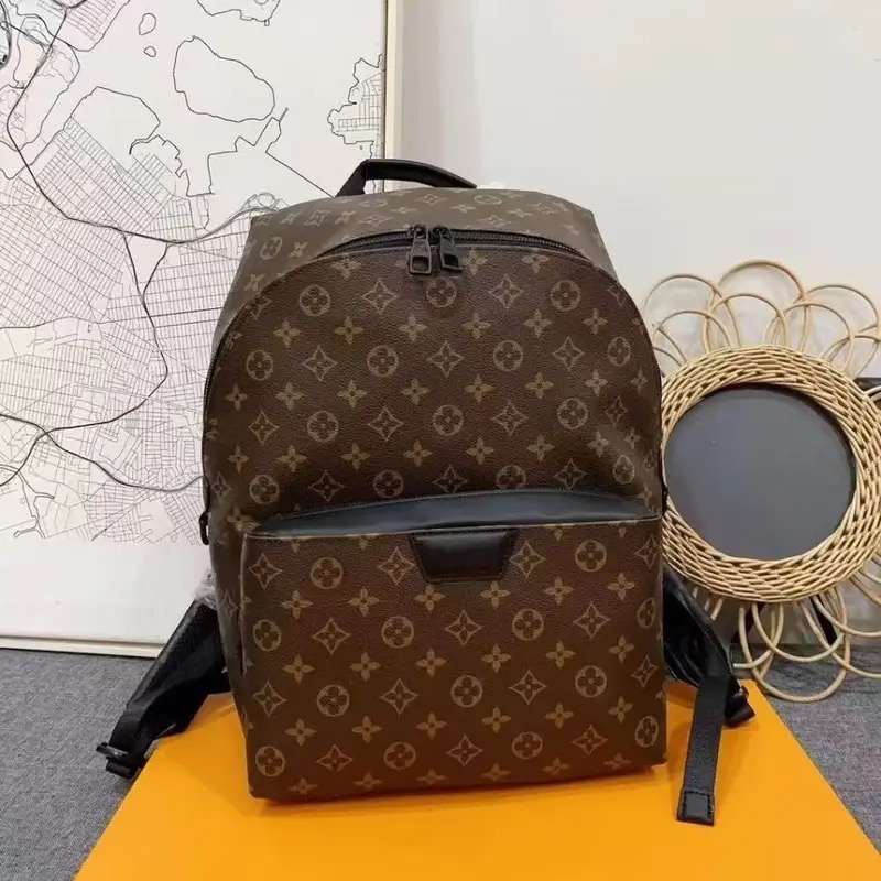 Louis Vuitton　バックバッグ
