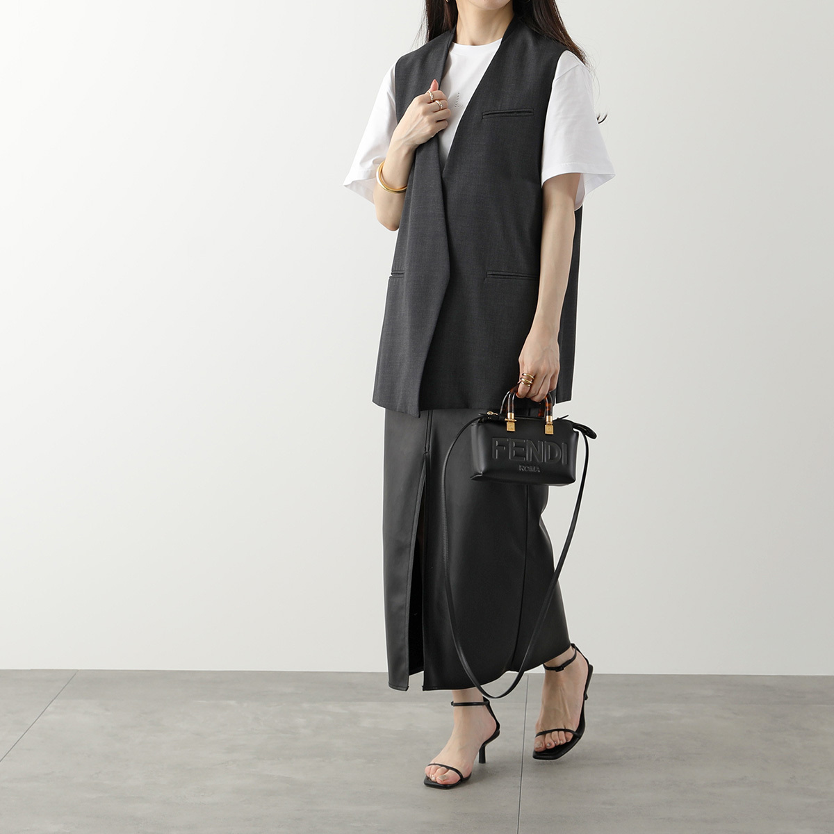 FENDI ショルダーバッグ バイ ザ ウェイ ミニ 8BS067 ABVL