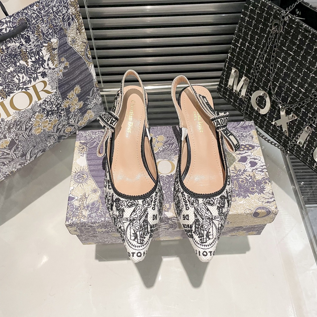 DIOR 新作刺繍ハイヒール 05zm 95759