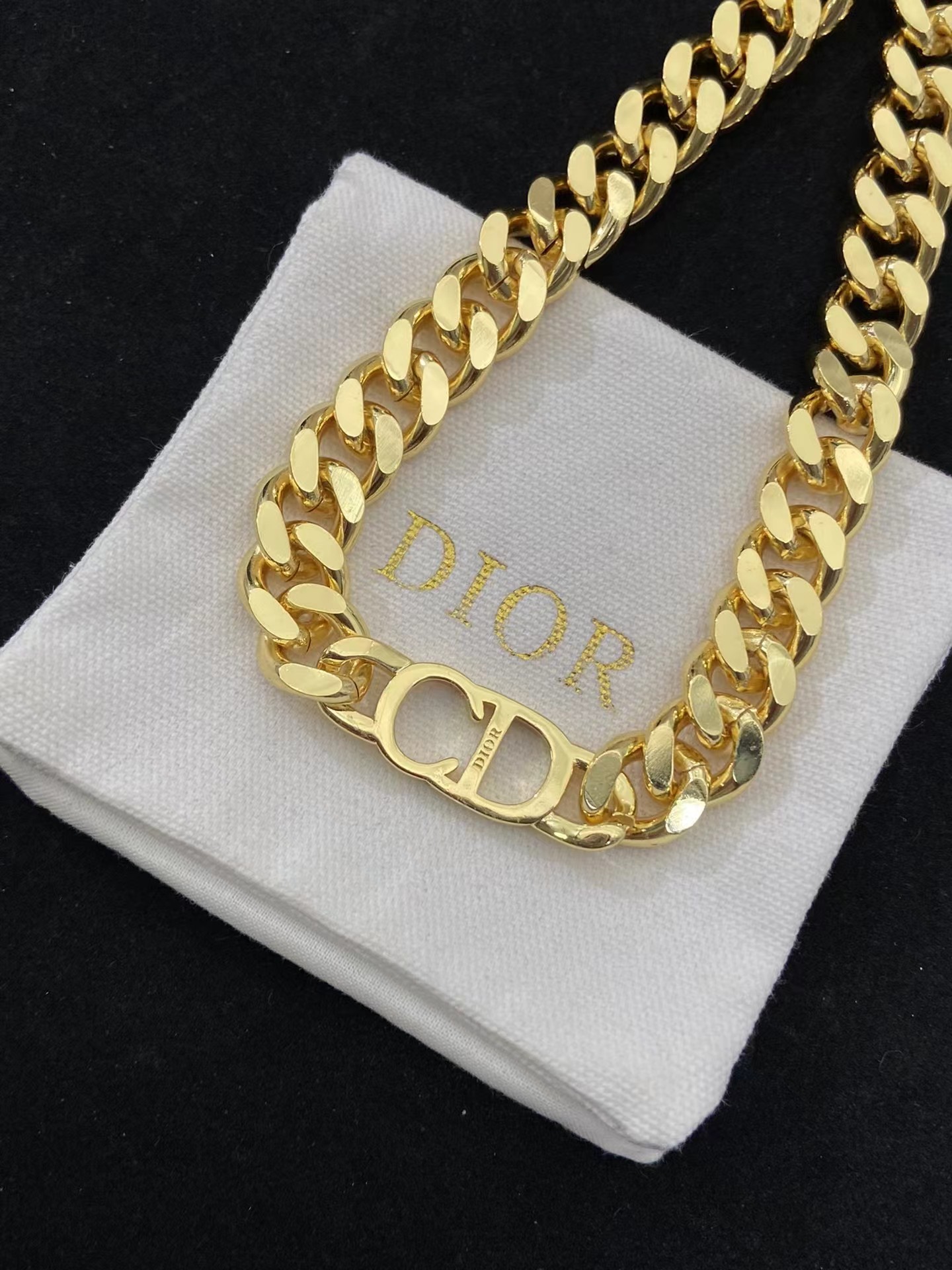 Dior新作ディオール Cruiseコレクション CDチョーカー ネックレス