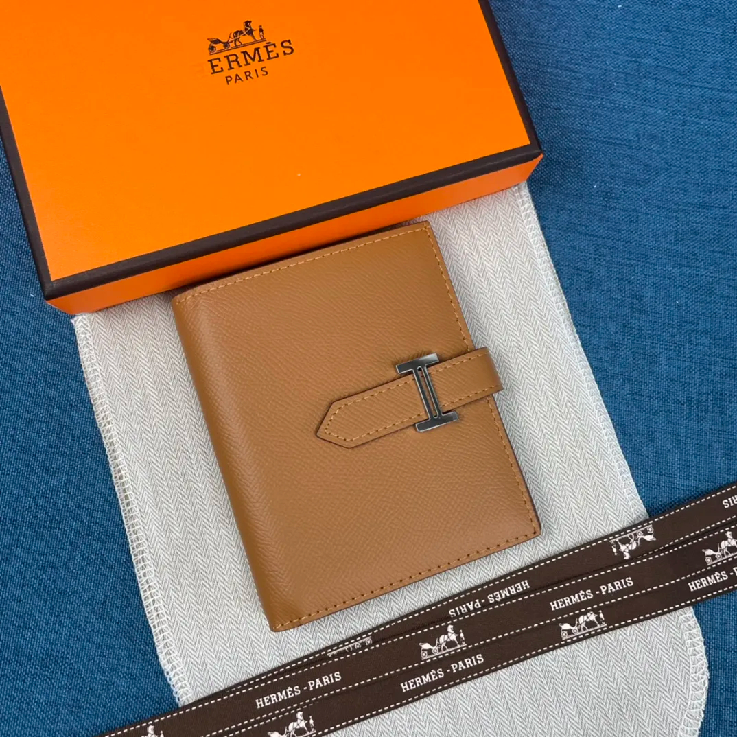 HERMèS 財布 10カラー 10X12CM