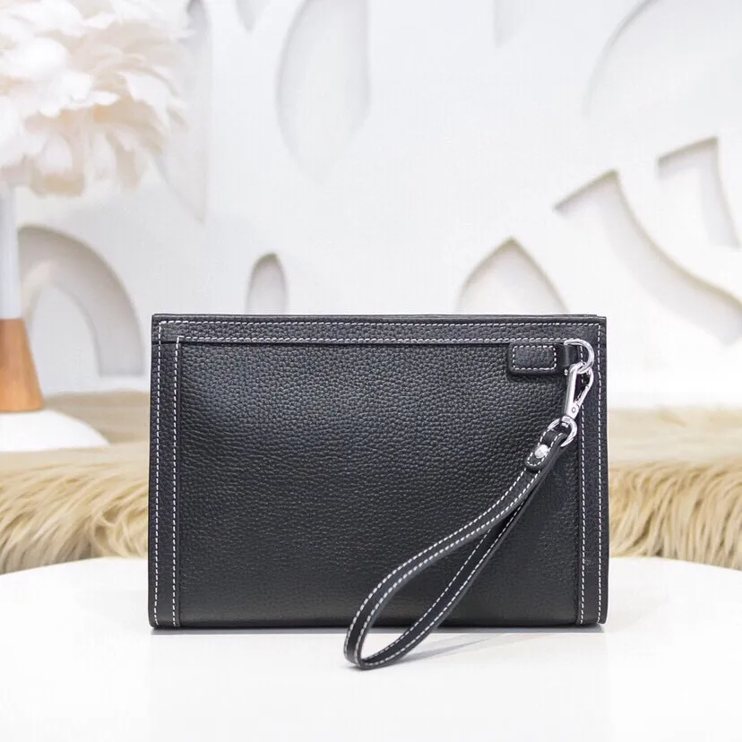 【HERMES 公式旗艦店】エルメス クラッチバッグ 当日出荷 好評に付き再入荷！26*16*4CM