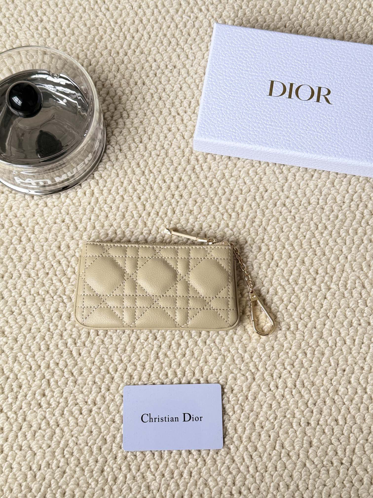 Dior 小銭入れ に飾りを付ける 4 zm 94914