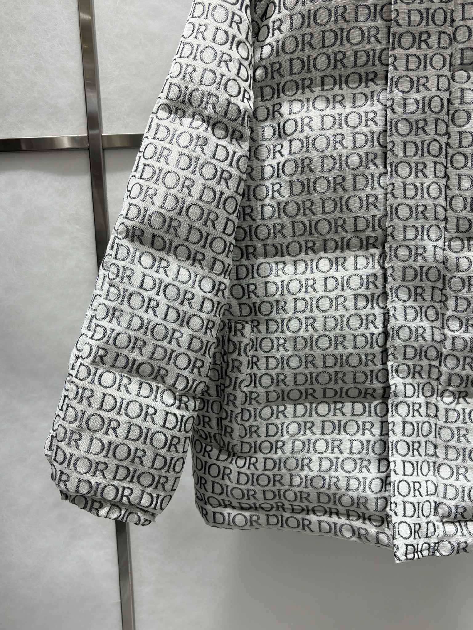 DIORダウンジャケット SS96785