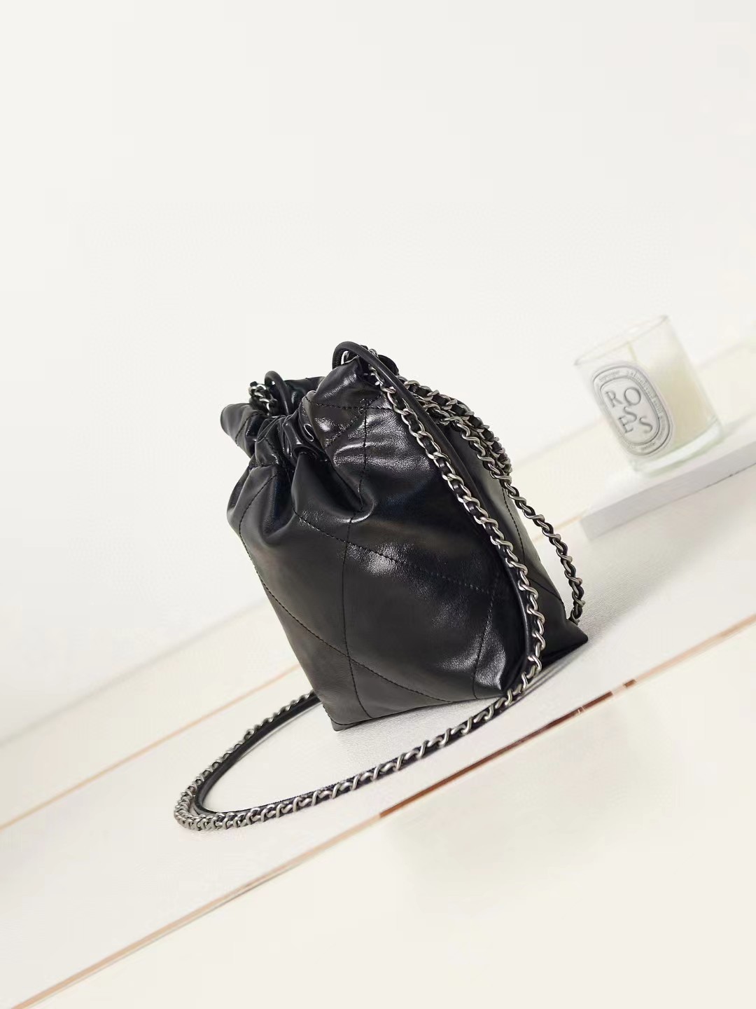 CHANEL 22 Bag Mini AS3980