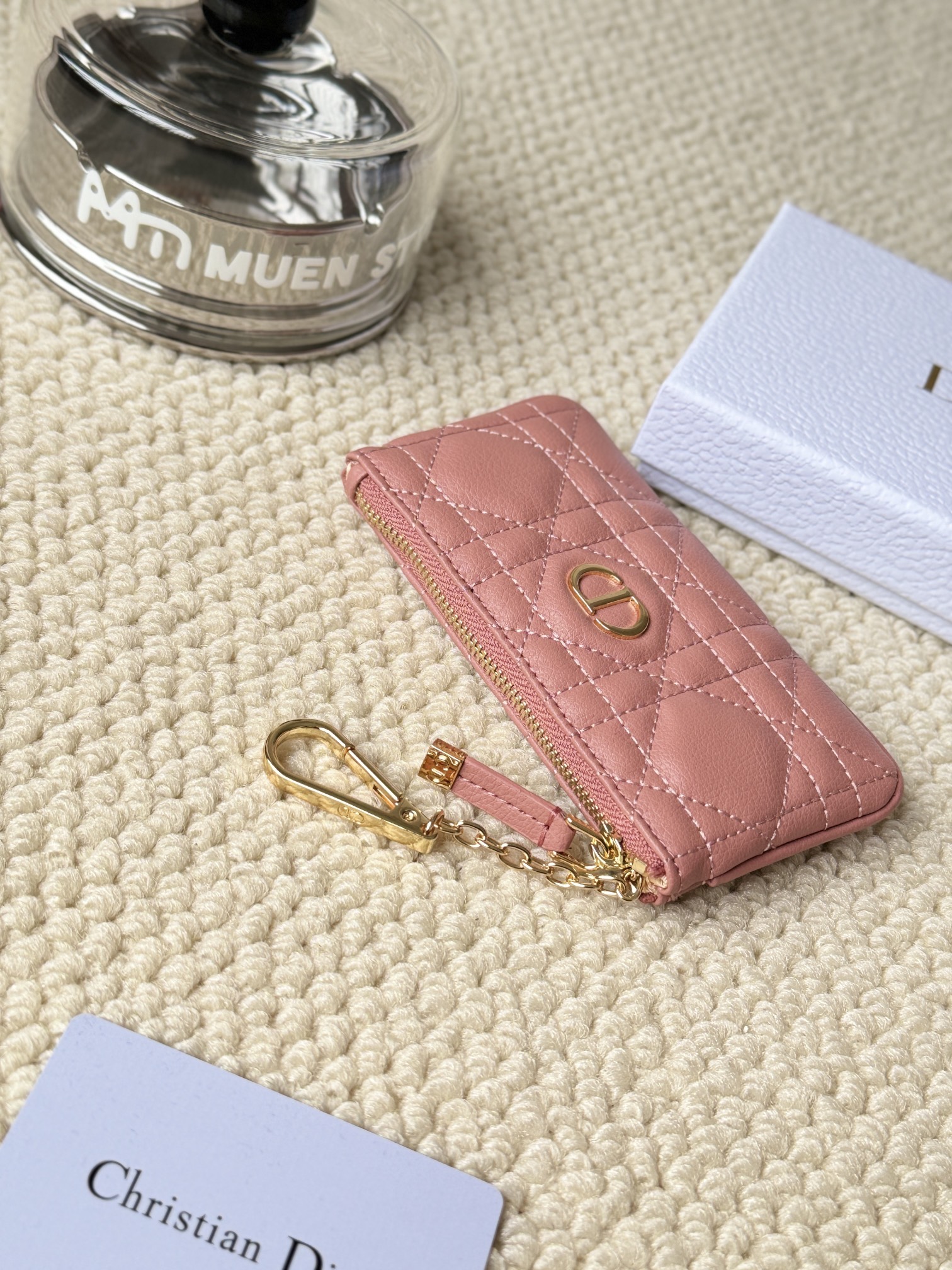 Dior 小銭入れ に飾りを付ける2 zm 94914