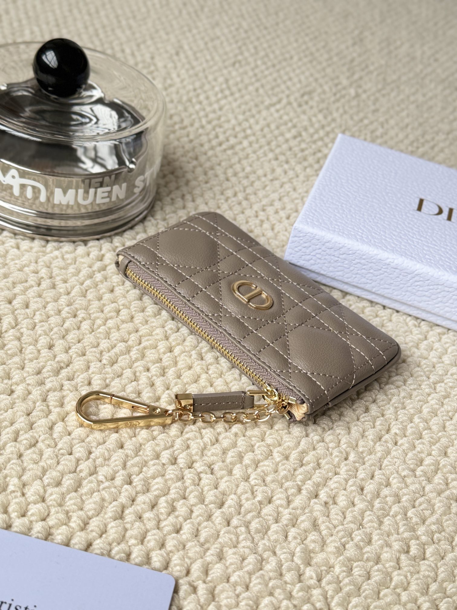 Dior 小銭入れ に飾りを付ける 6 zm 94914