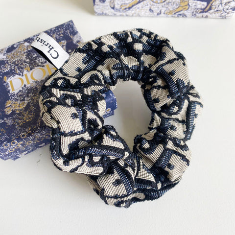 DIOR ヴィンテージ刺繍ヘアタイ SS