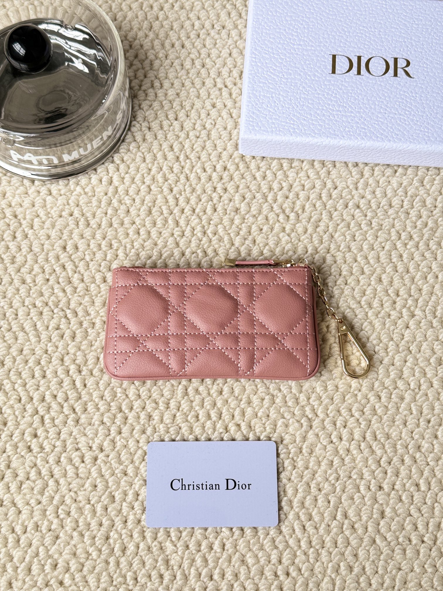 Dior 小銭入れ に飾りを付ける2 zm 94914