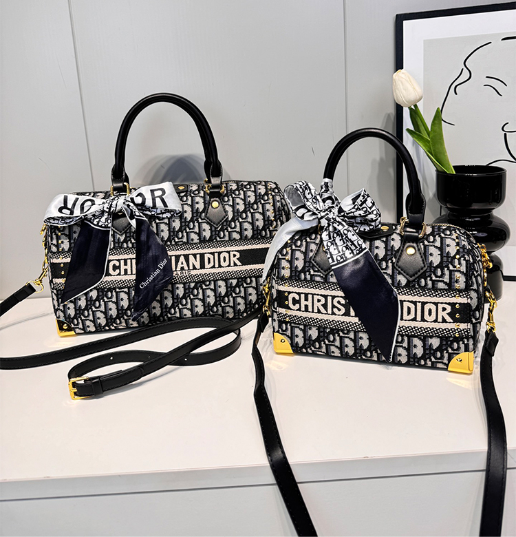 DIORョルダーバッグ SS95715