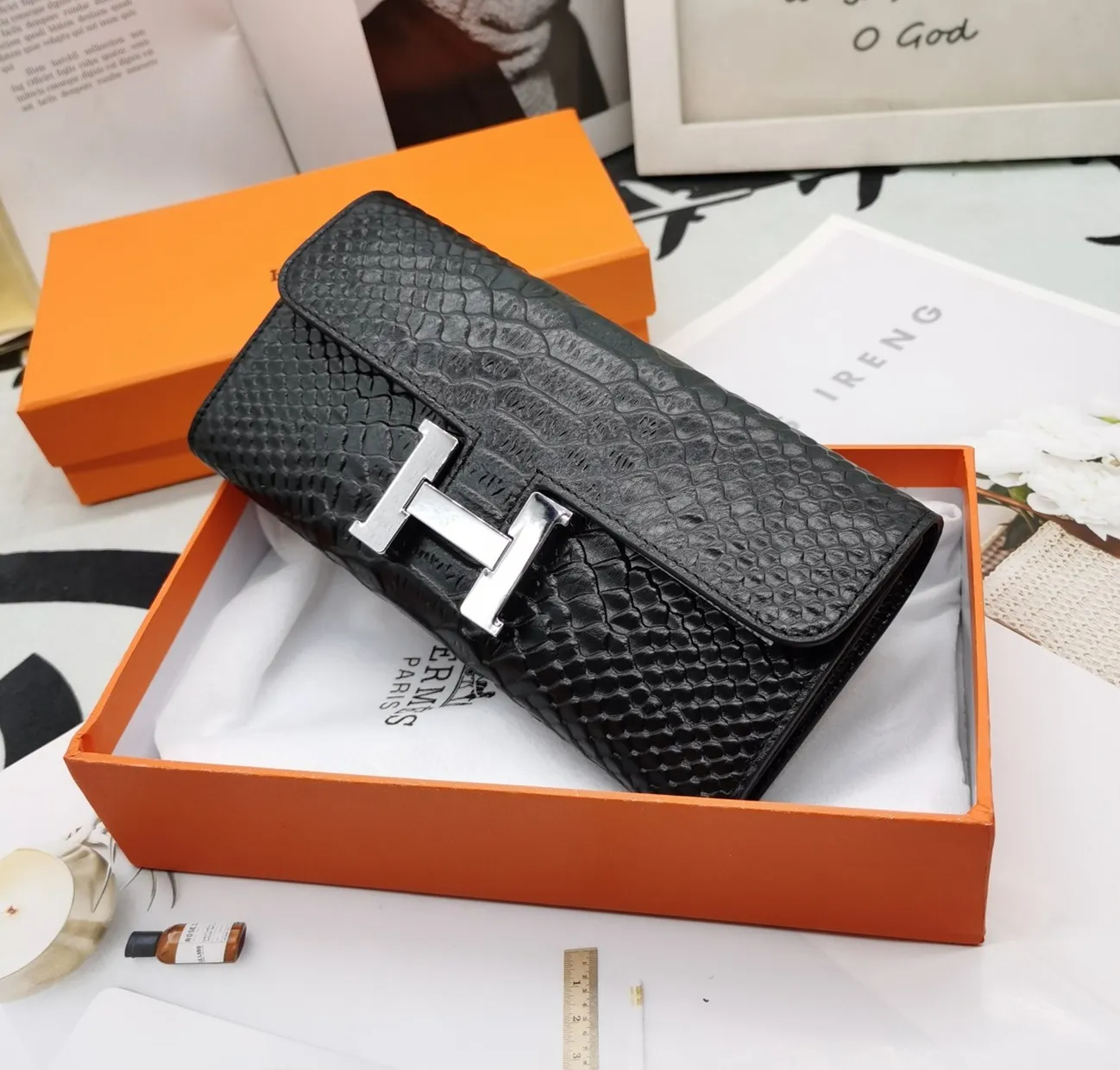 HERMèS エルメス 8111 19*10CM セール 数量限定！