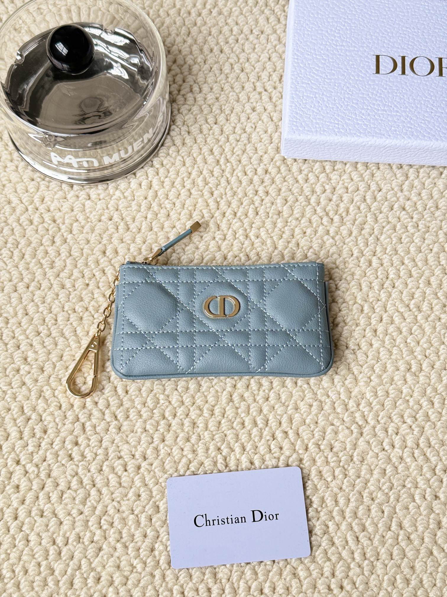Dior 小銭入れ に飾りを付ける zm 94914