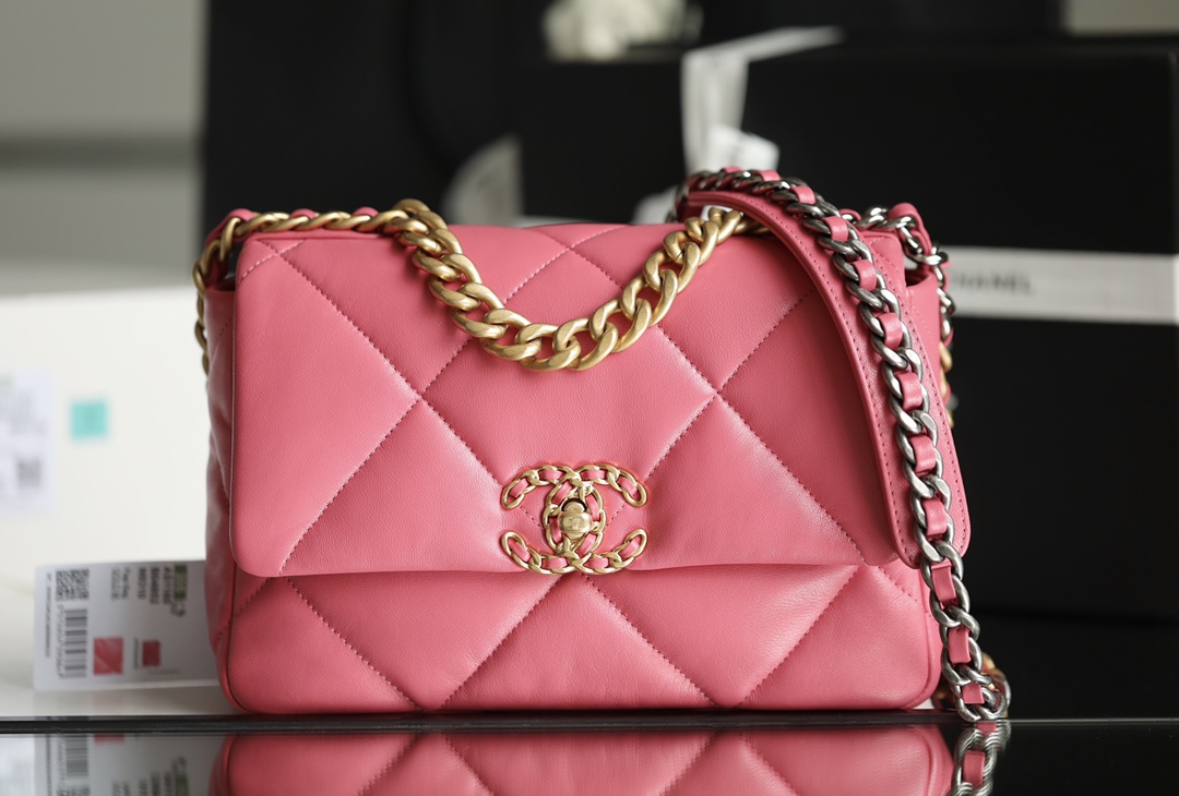 Chanel 19 AS1160