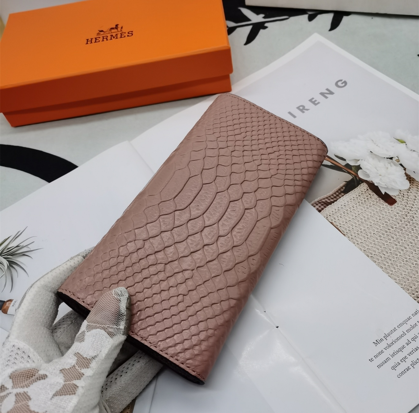 Hermès 8111財布