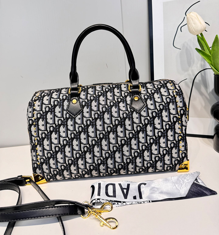 DIORョルダーバッグ SS95715