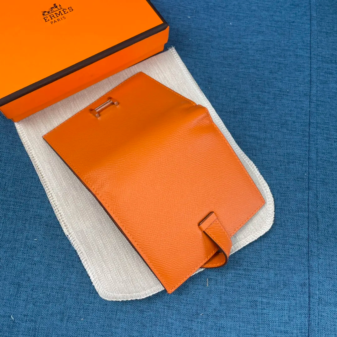 HERMèS 財布 10カラー 10X12CM