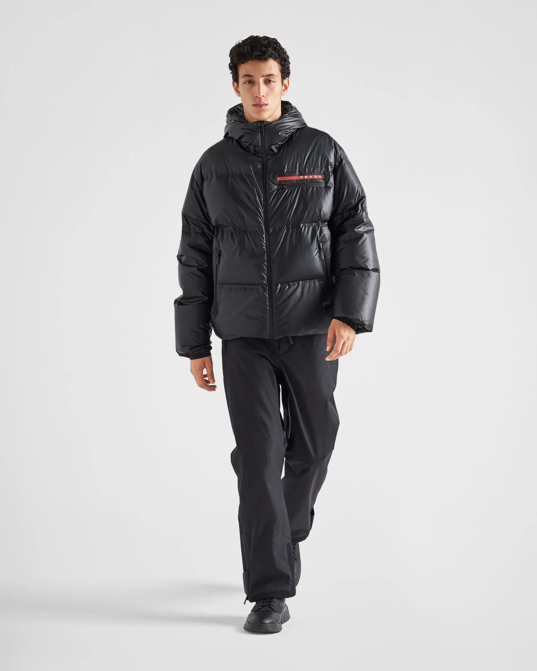 PRADA ダウンジャケット 代金引換 送料無料 おうちで試着