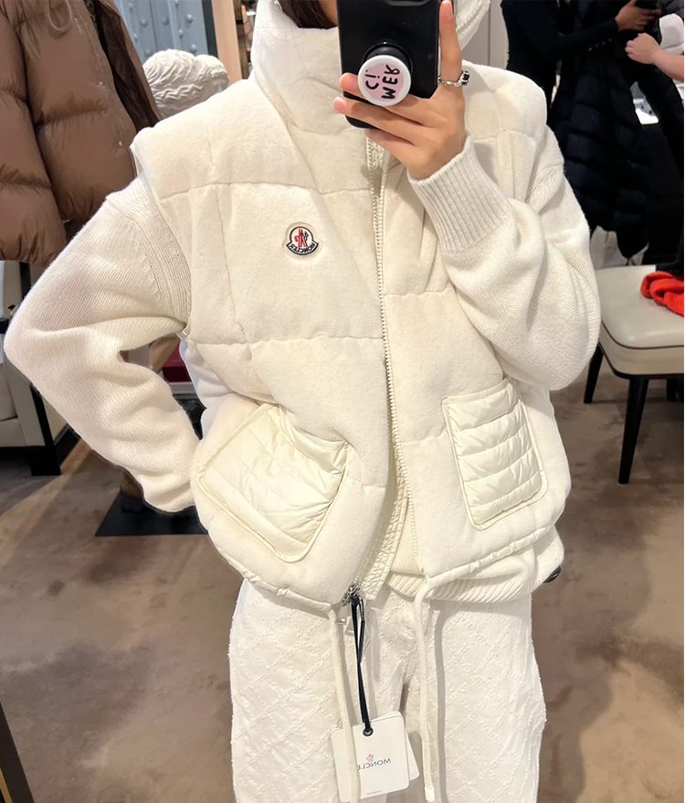 MONCLER ダウンベスト SS96781