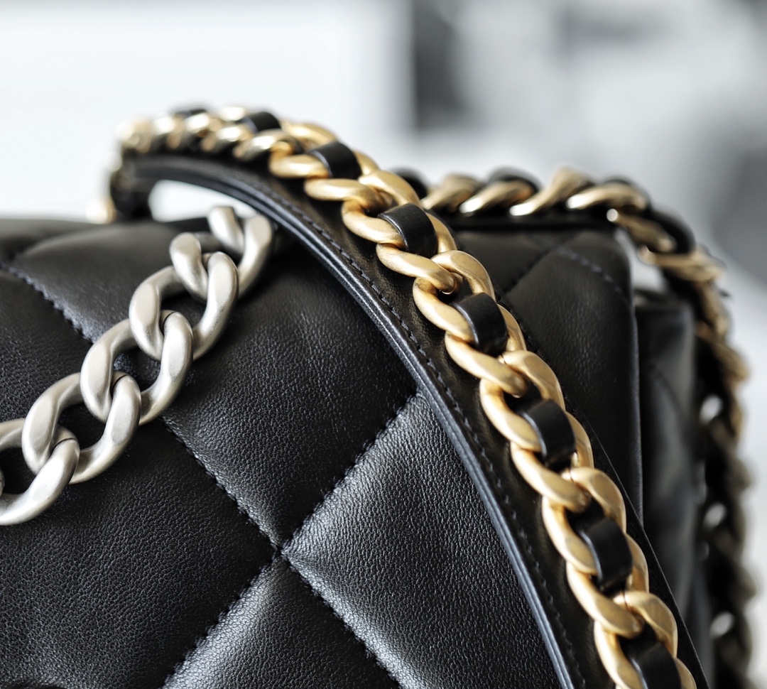 Chanel 19 AS1160