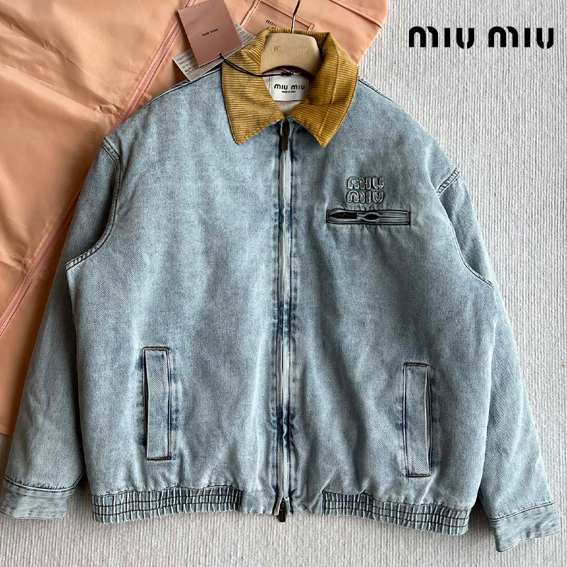 MIUMIU ダウンジャケット SS96785