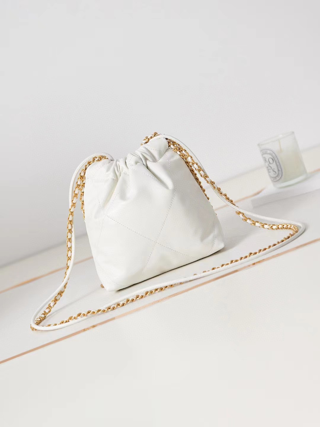 CHANEL 22 Bag Mini AS3980