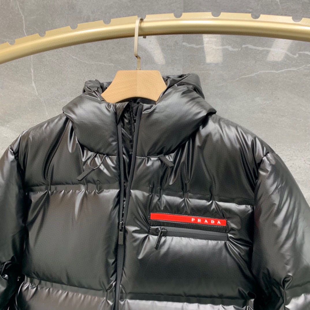 PRADA ダウンジャケット 代金引換 送料無料 おうちで試着