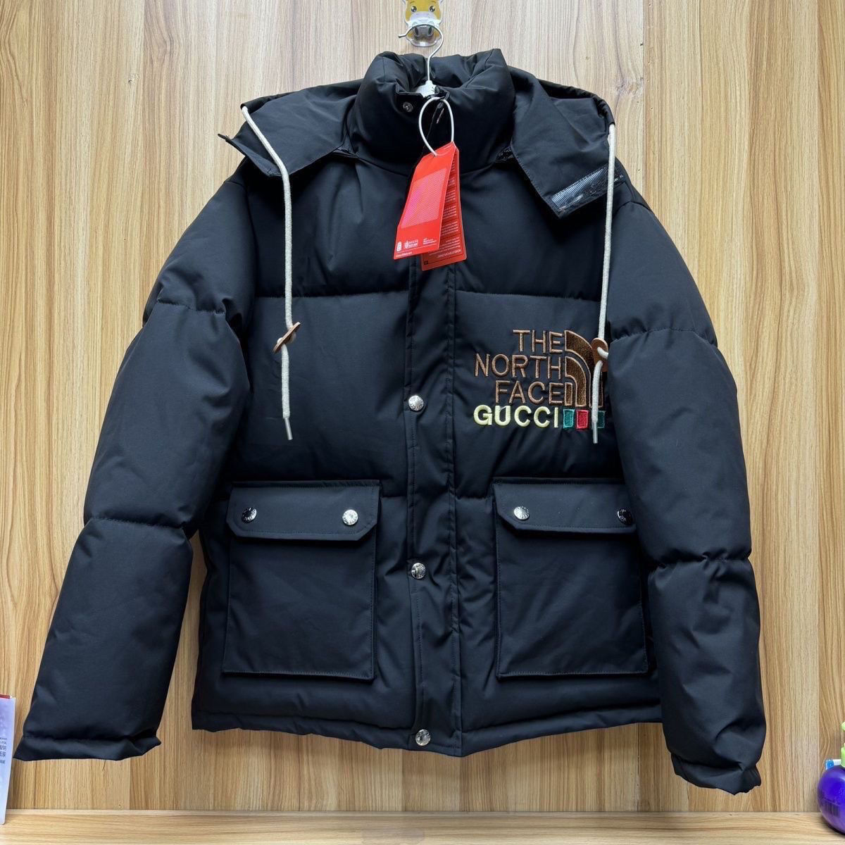 【The North Face × Gucci】【全国送料無料】【即日出荷】数量限定発売 ダウンジャケット