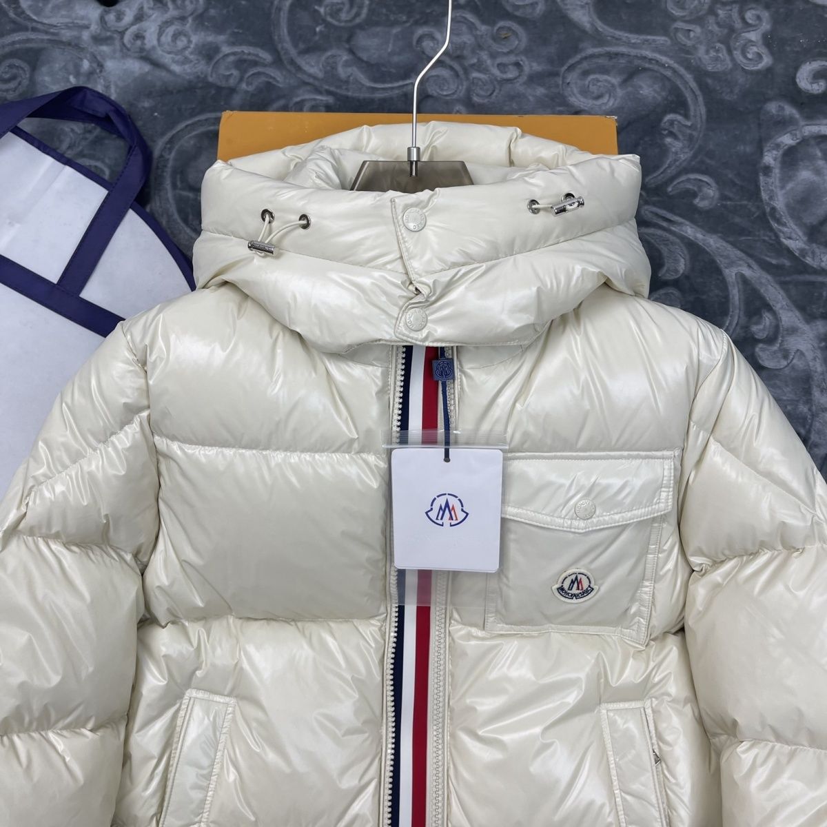 MONCLERウンジャケット SS96434