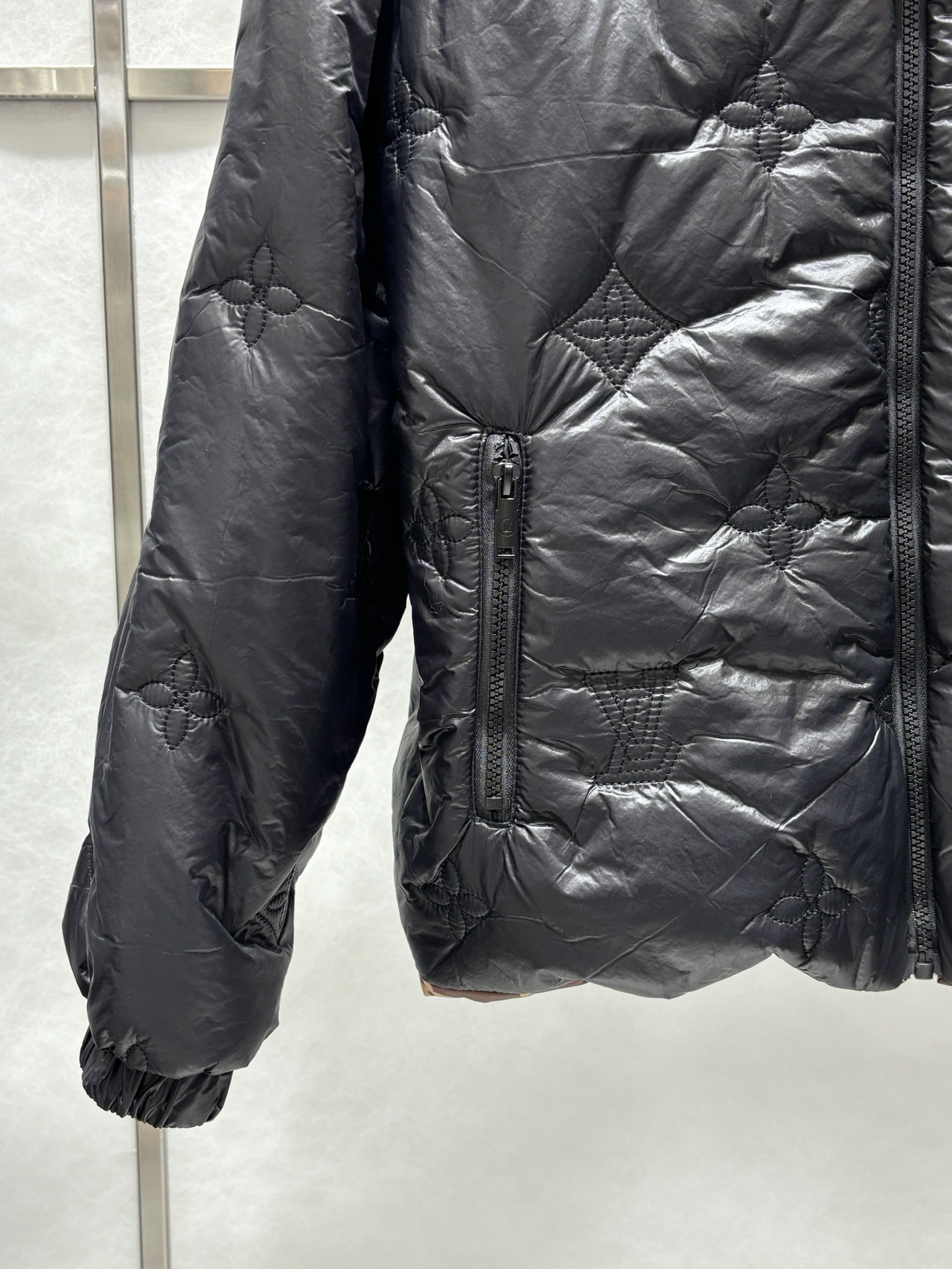LV Louis Vuittonウンジャケット SS96435
