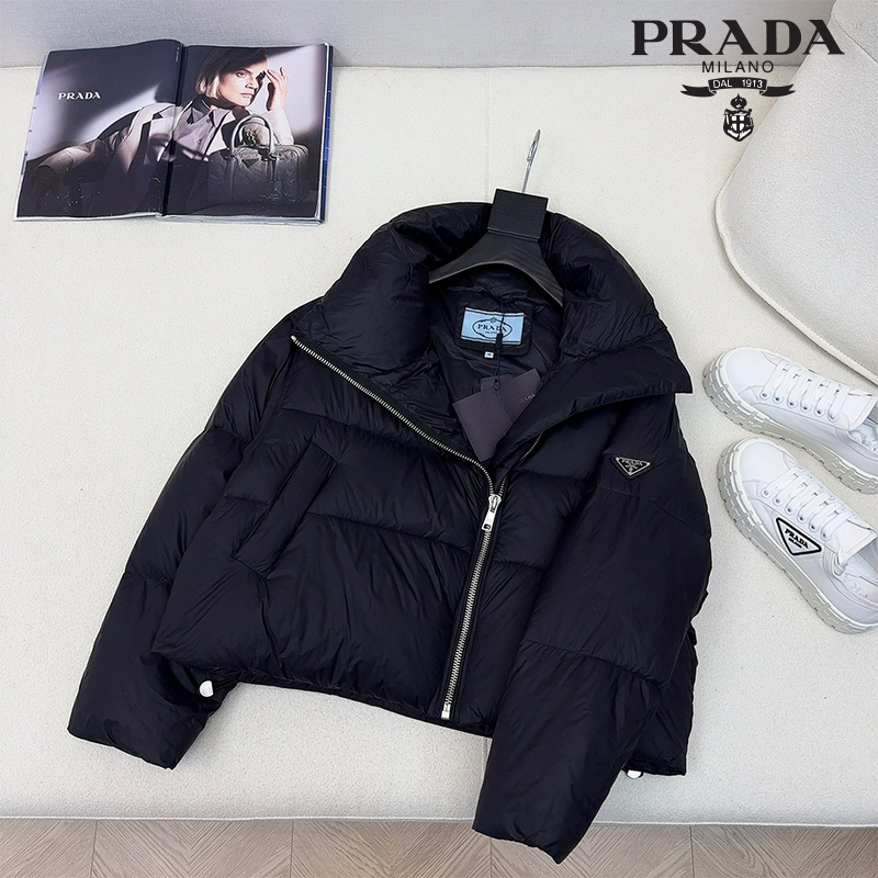 PRADA ダウンジャケット SS96784