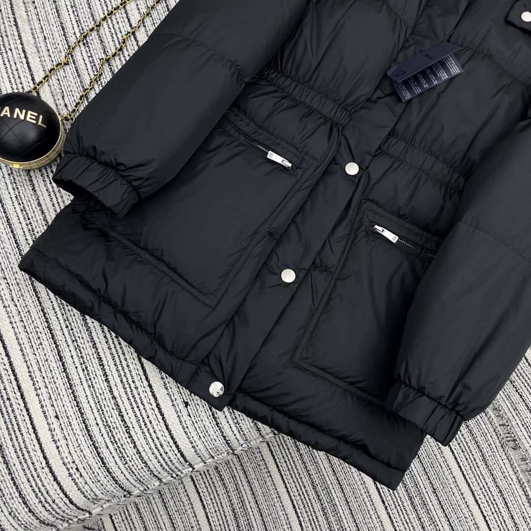 PRADA ダウンジャケット SS96785