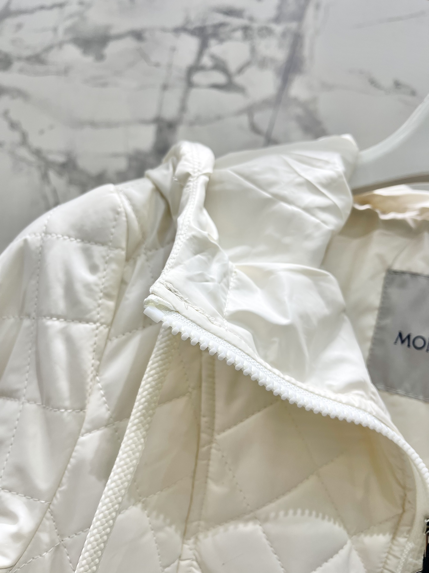 MONCLER ダウンジャケット SS96783