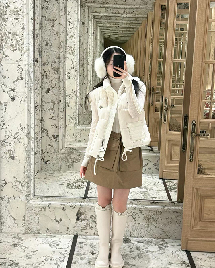 MONCLER ダウンベスト SS96781