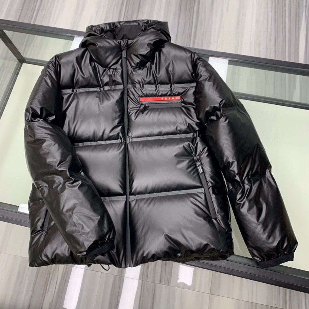 PRADA ダウンジャケット 代金引換 送料無料 おうちで試着