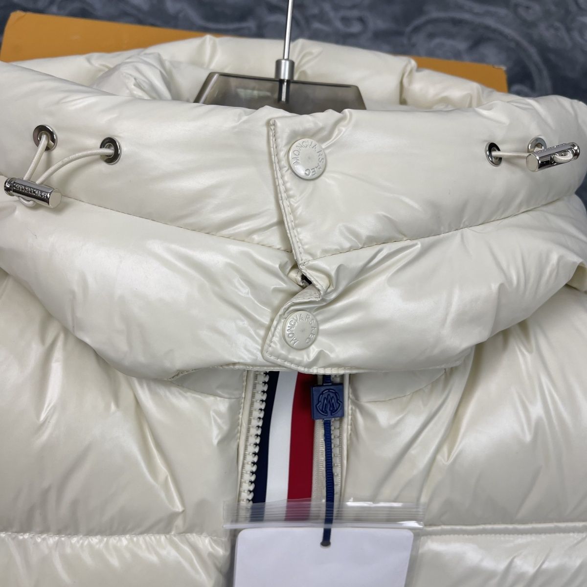 MONCLERウンジャケット SS96434