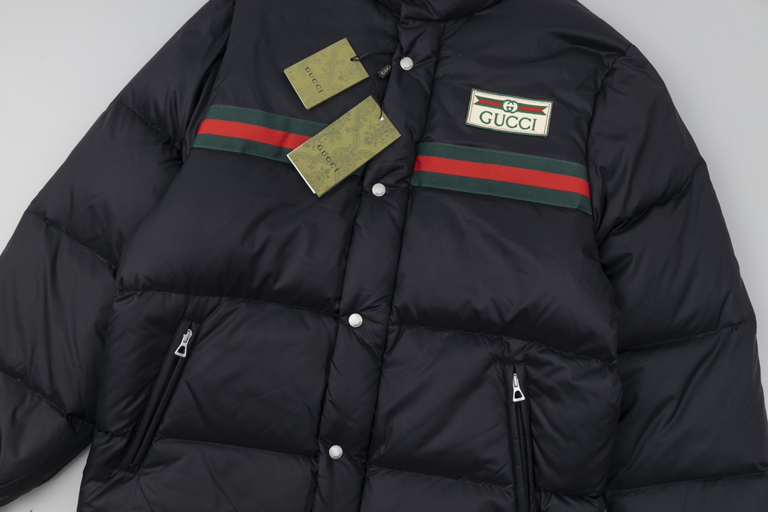 【Gucci】【全国送料無料】【即日出荷】数量限定発売 ダウンジャケット