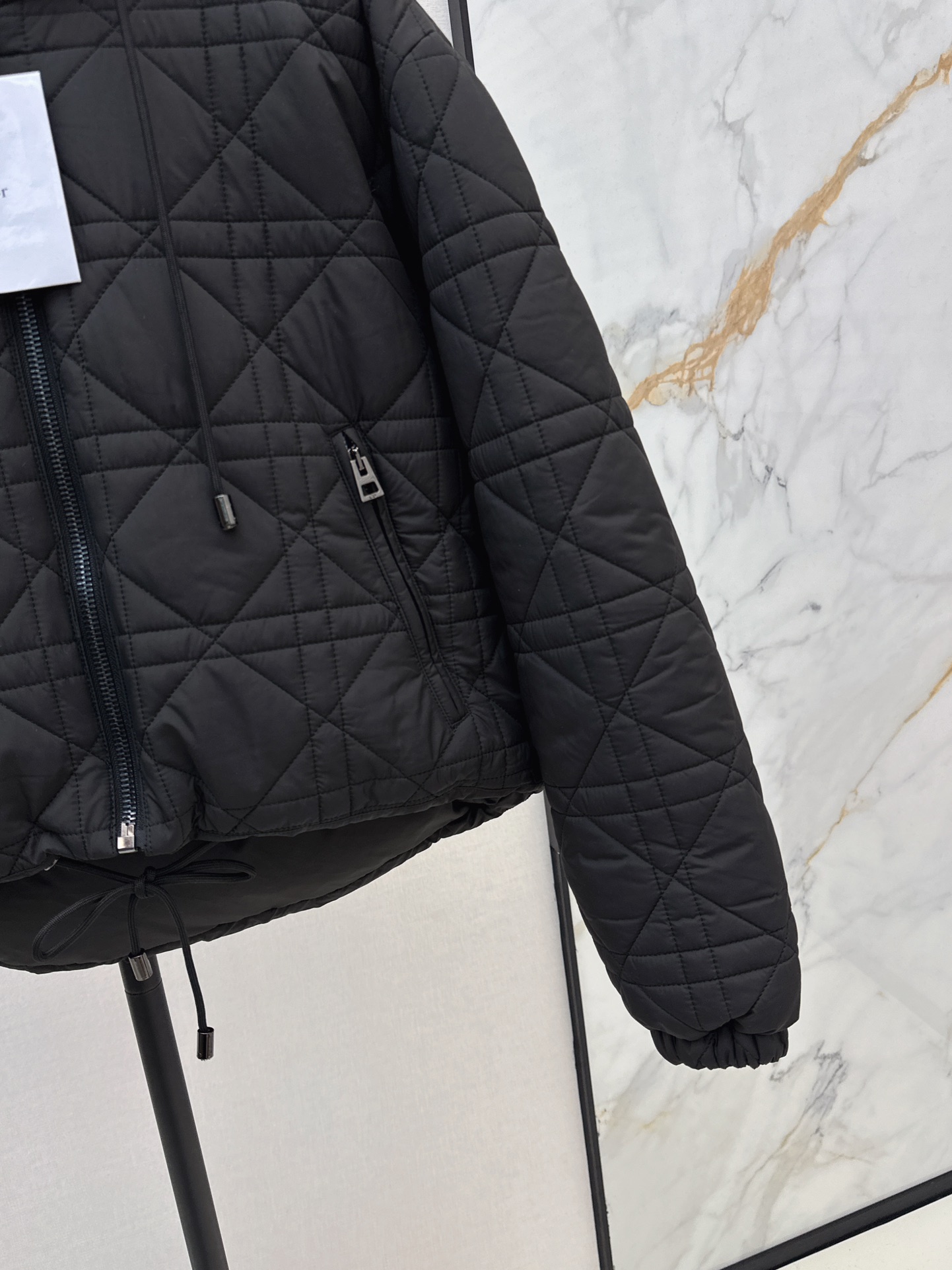 Diorダウンジャケット SS96434