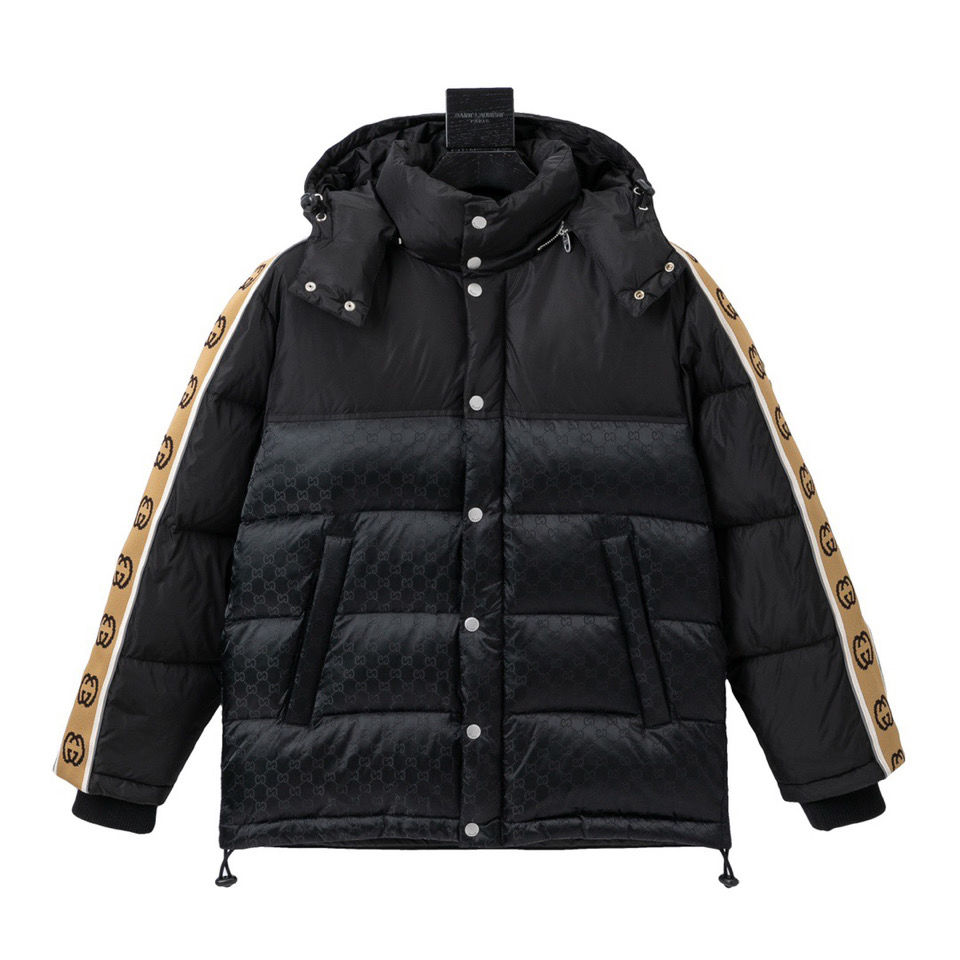 GUCCI GG パターン フロントボタン ダウンジャケット ブラック