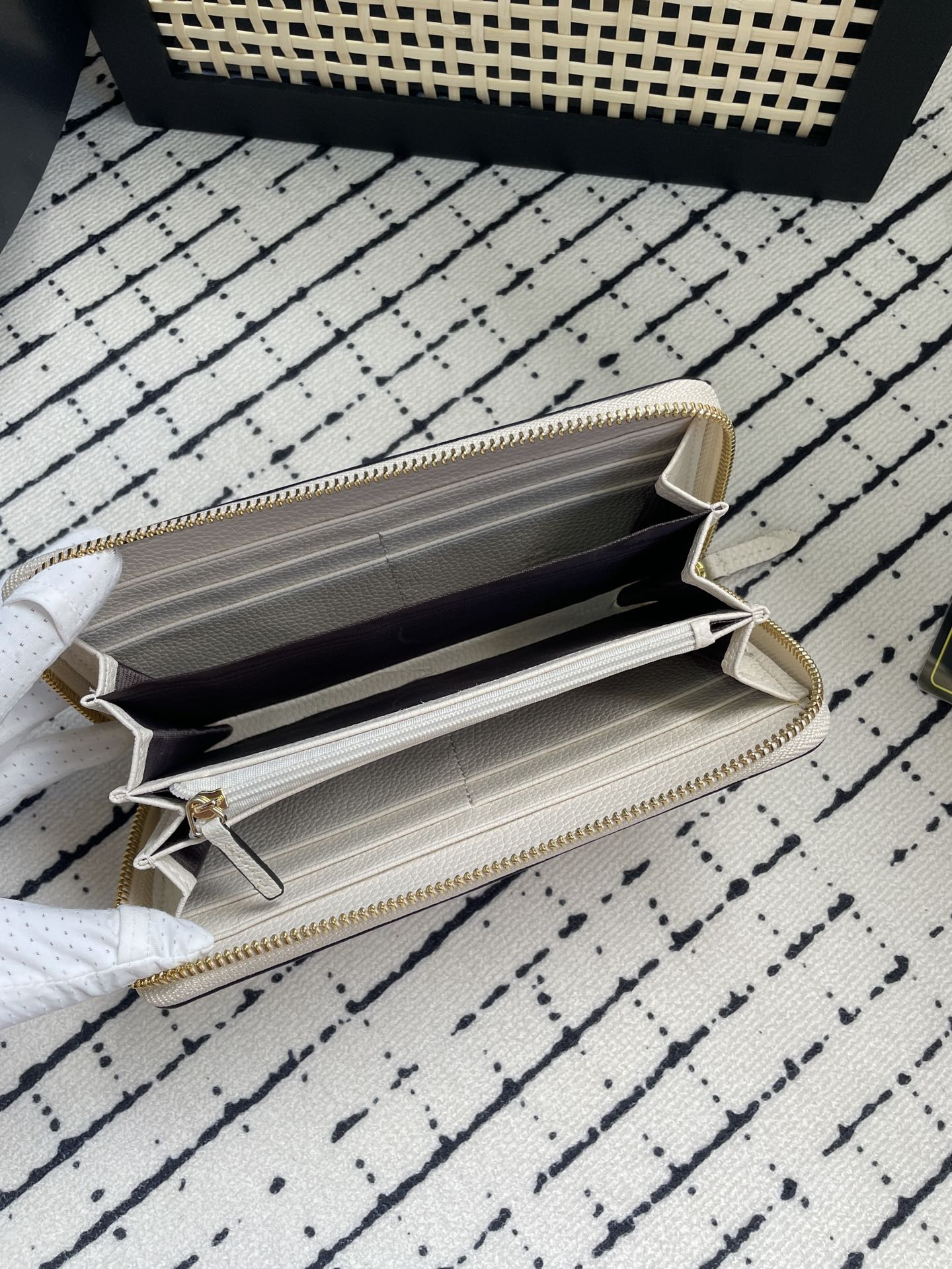 GUCCI 新作財布です 27 zm 95519