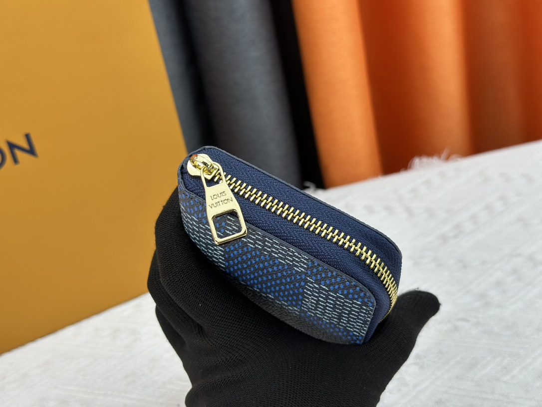 LV Louis Vuitton 新作財布です 68 zm 95523