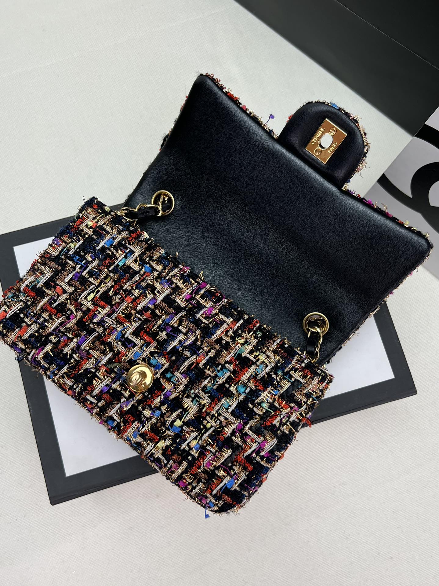 Chanel MINI CLASSIC FLAP BAG 1116