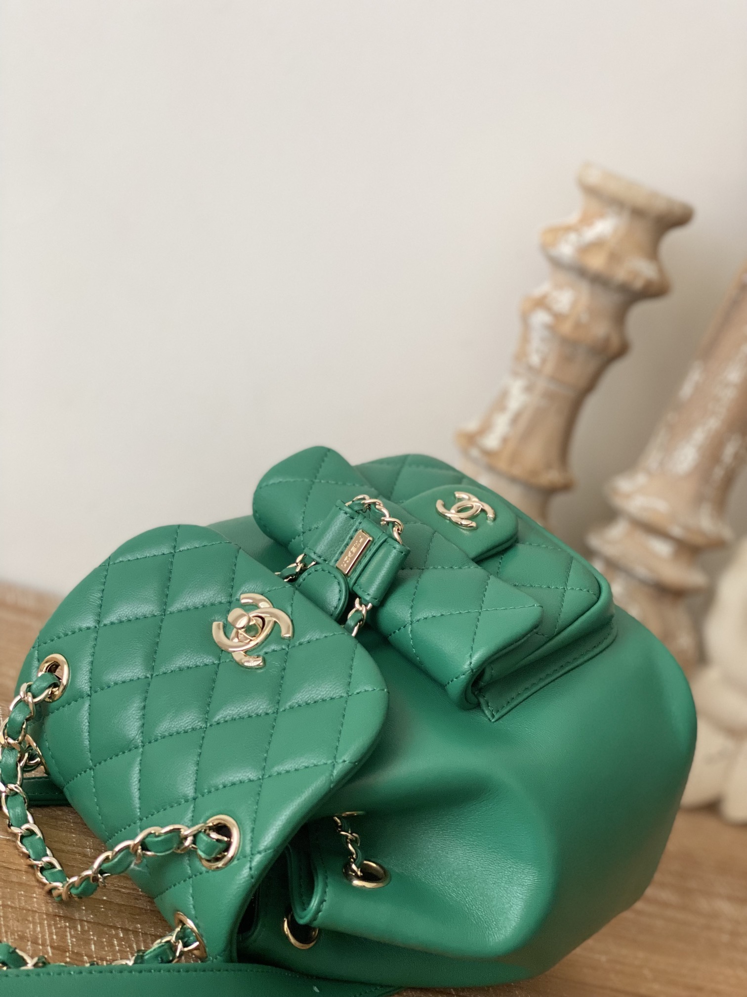 CHANEL 2022 DUMA 2908