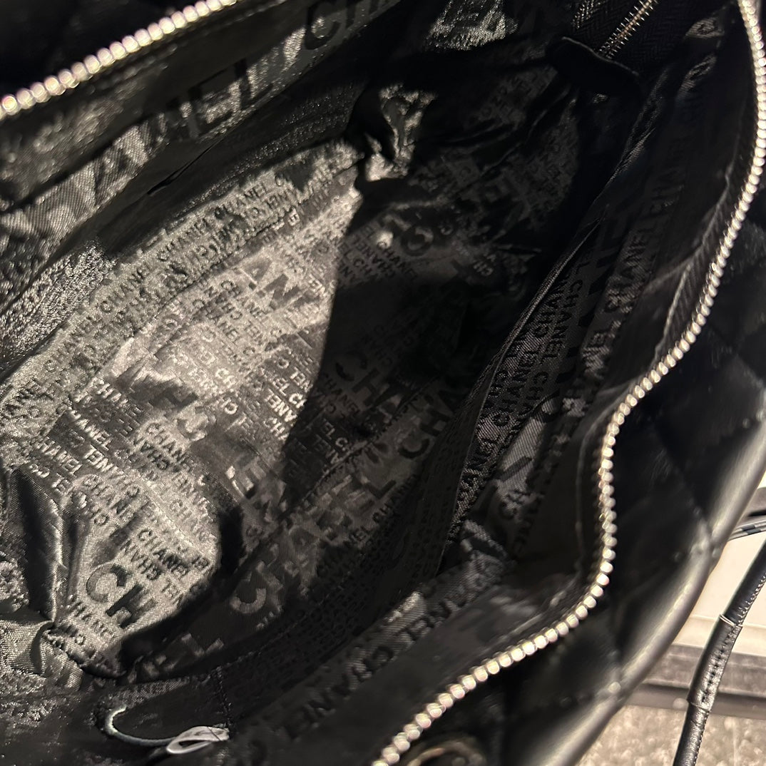 【トレンドのバイカラー?】CHANEL シャネル ショルダーバッグ