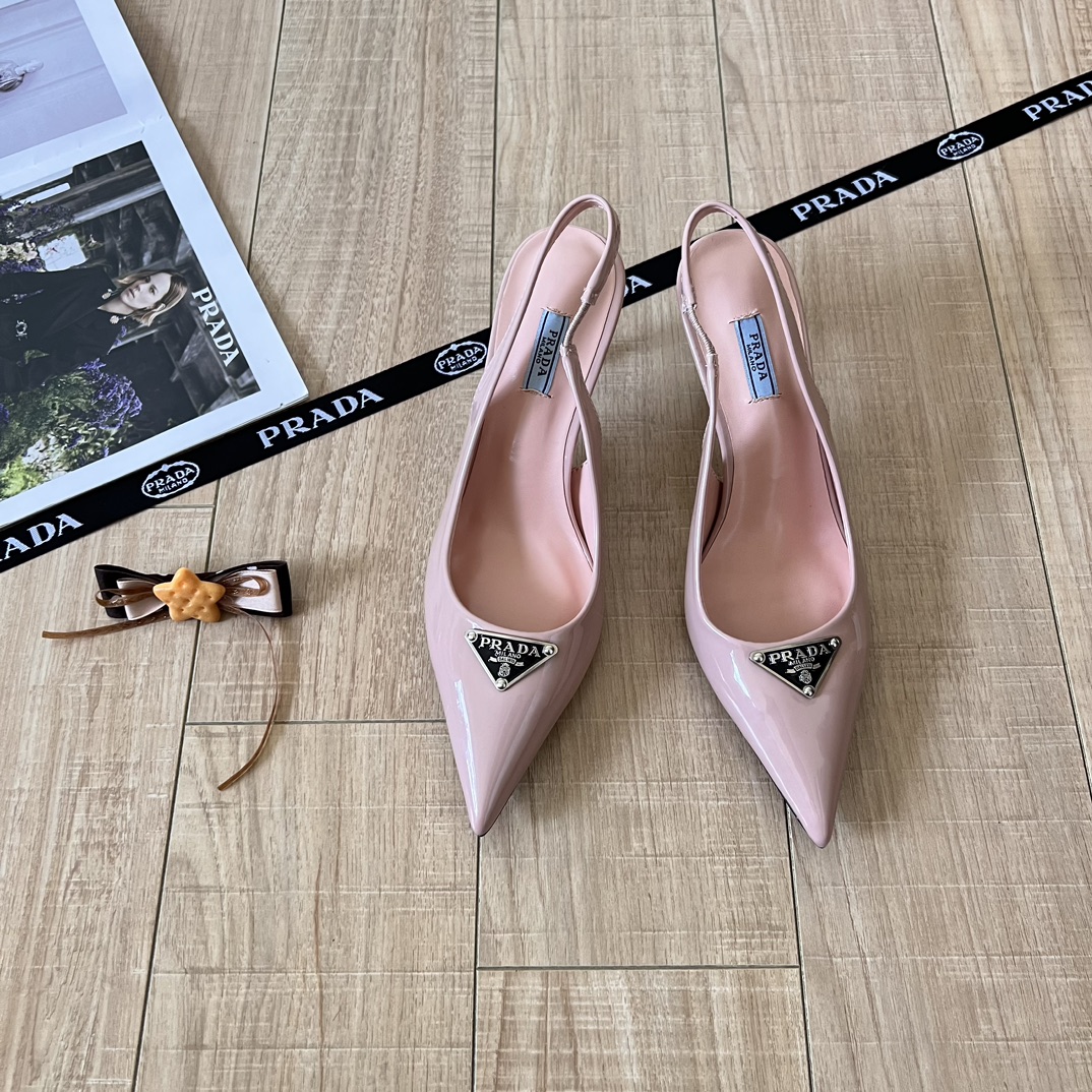 Prada 最新ランウェイモデルハイヒール 03zm 95759