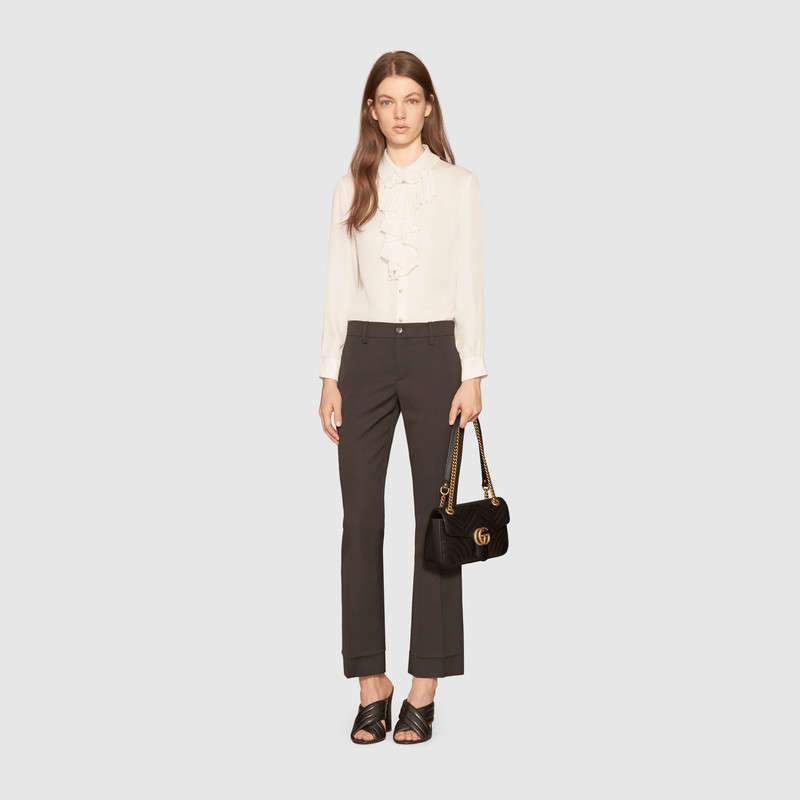 【 Gucci 旗艦店】ご好評に付き再入荷！！